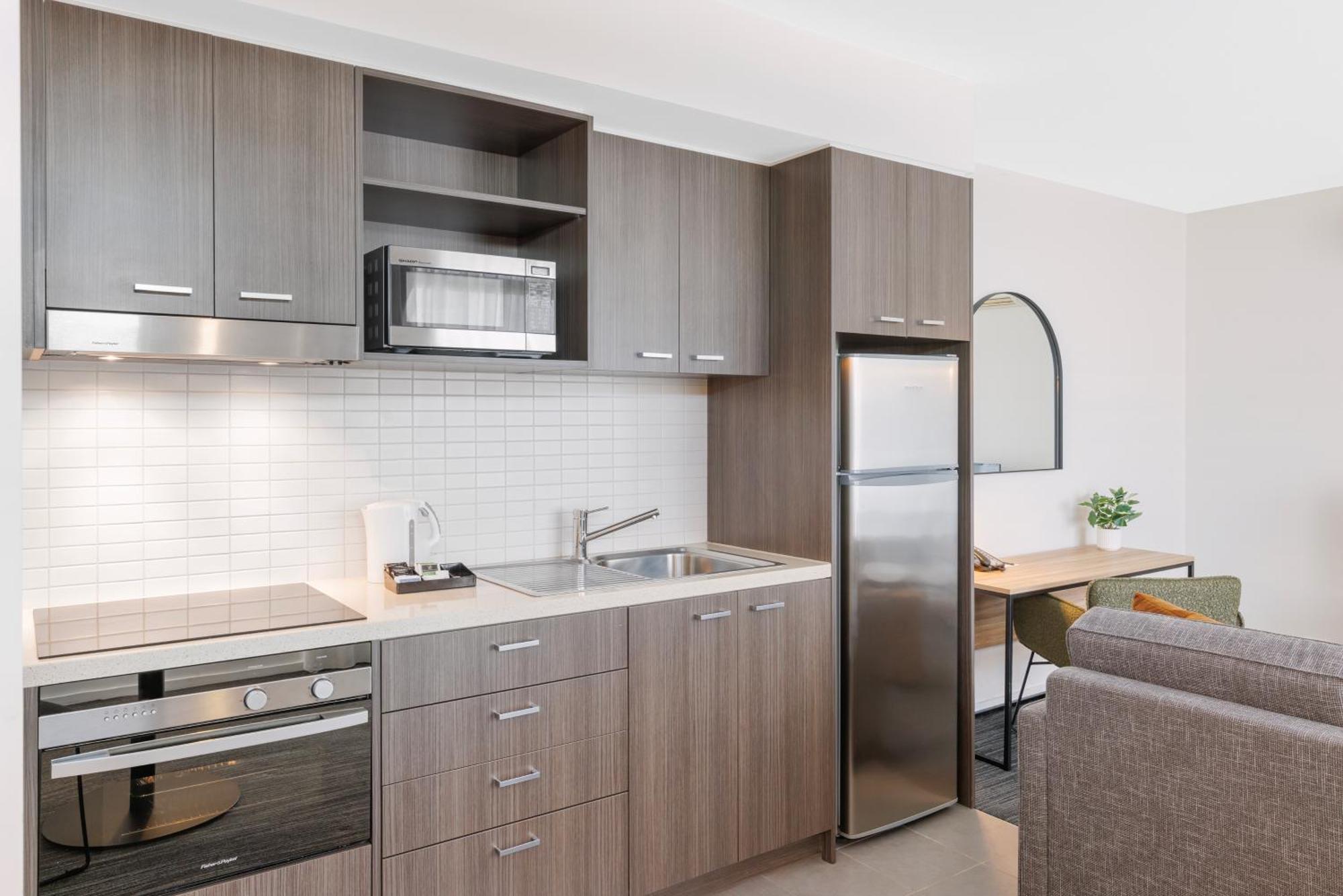 เควสท์ แคโรไลน์ สปริง เซอร์วิส อพาร์ตเมนท์ Aparthotel แคโรไลน์สปริงส์ ภายนอก รูปภาพ
