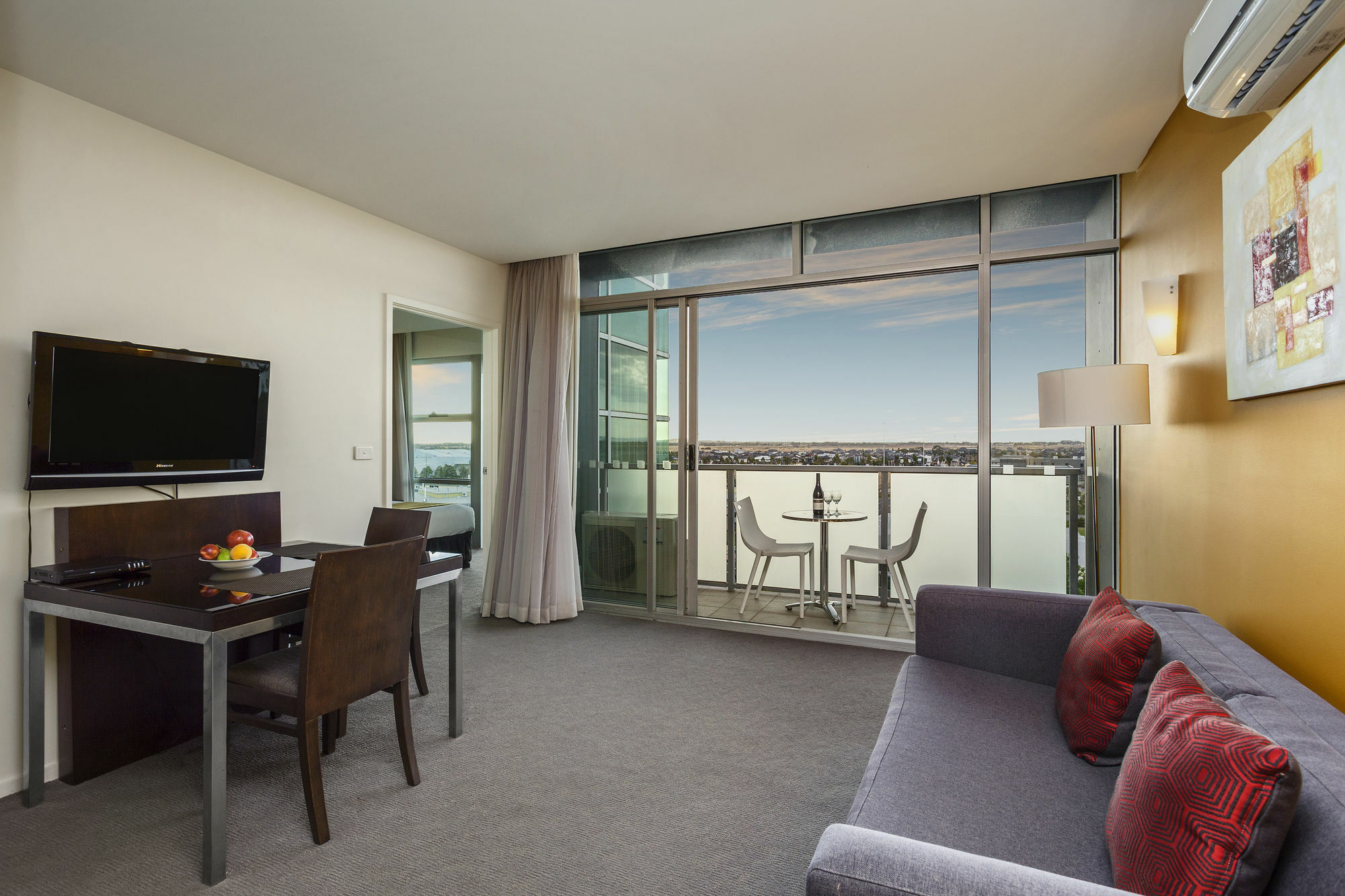เควสท์ แคโรไลน์ สปริง เซอร์วิส อพาร์ตเมนท์ Aparthotel แคโรไลน์สปริงส์ ภายนอก รูปภาพ